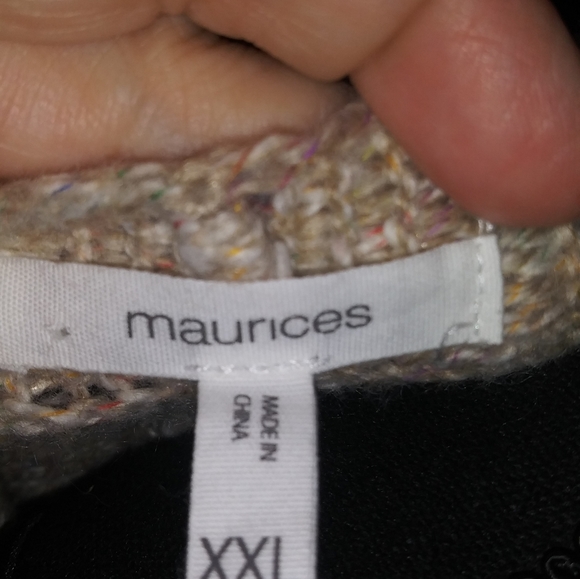 COPY - Maurices Oatmeal Open Weave Sweater XXL - Picture 7 of 7
